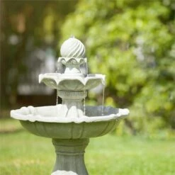 Vogelsbrunn Springbrunnen 60x90cm 3W Solar Akku Beton-Optik -Wrights Gartenladen 10029039 yy 0004 ambient Blumfeldt Vogelsbrunn Zierbrunnen Solar reedit v2