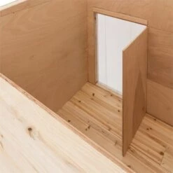 Schloss Wuff Hundehütte Größe XL 110x160x100cm Isoliert Windfang Holz -Wrights Gartenladen 10030670 yy 0005 detail oneConcept Schloss Wuff Hundehuette 110x160x100 cm